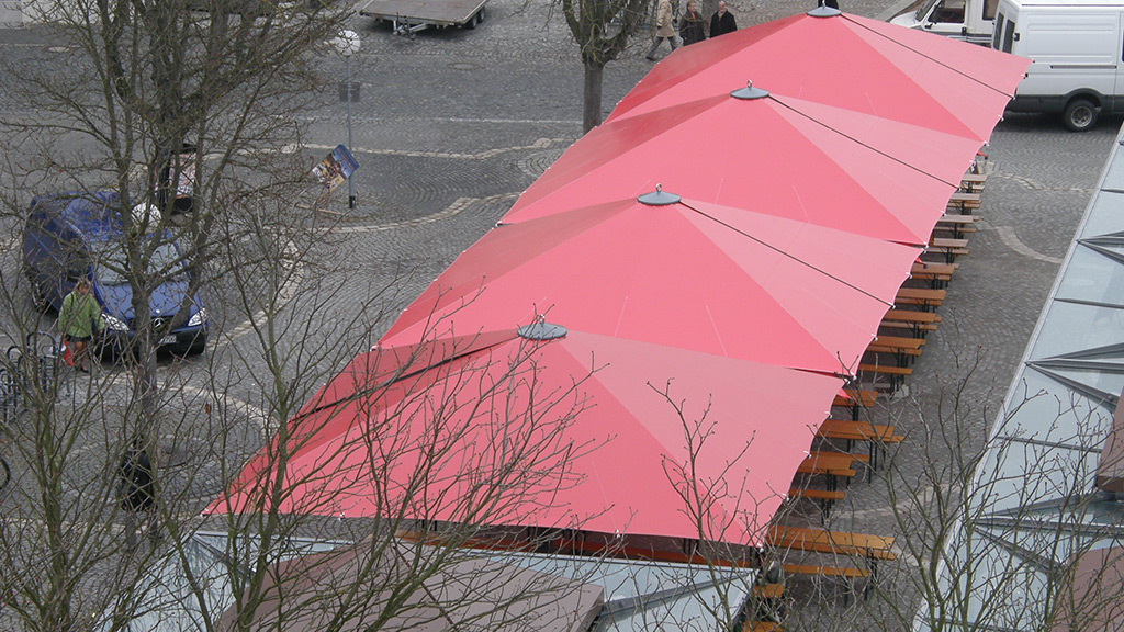 Bahama Magnum mit der größten überspannten Fläche und vielen Zusatzausstattungen Bahama Magnum mit der größten überspannten Fläche und vielen Zusatzausstattungen