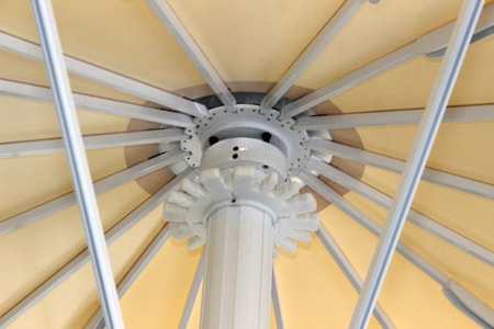 Magnum-Innenansicht-Speichenkranz-Geoeffnet-Bahama-de Magnum Innenansicht Speichenkranz Geoeffnet