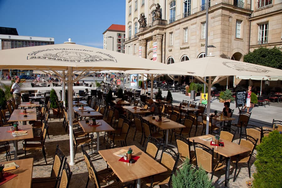 biergartenschirm-sonnenschirm-gastronomie-bahama